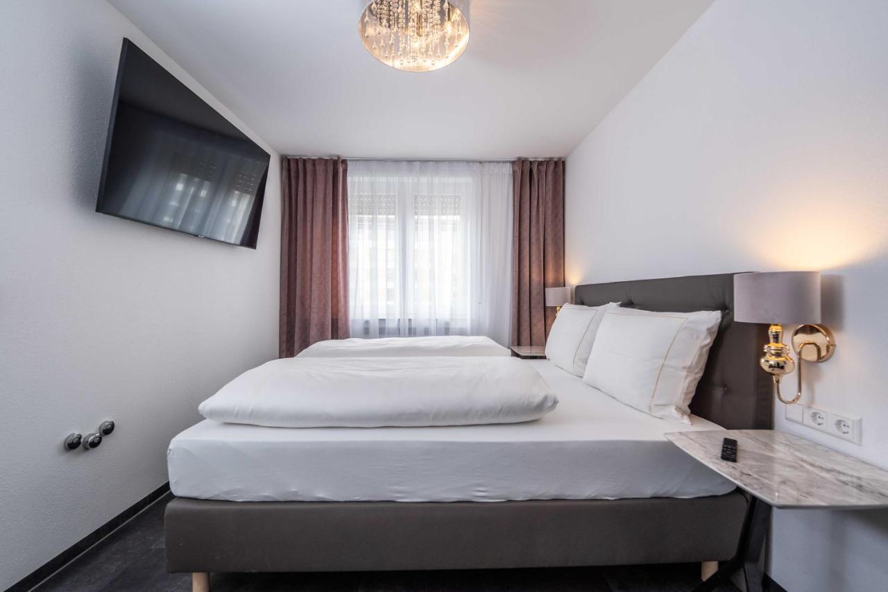 City Wohnung Fn L 5 Klimatisiert Mit Balkon Und Kueche Friedrichshafen Exterior foto