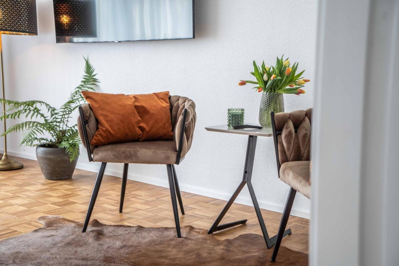City Wohnung Fn L 5 Klimatisiert Mit Balkon Und Kueche Friedrichshafen Exterior foto